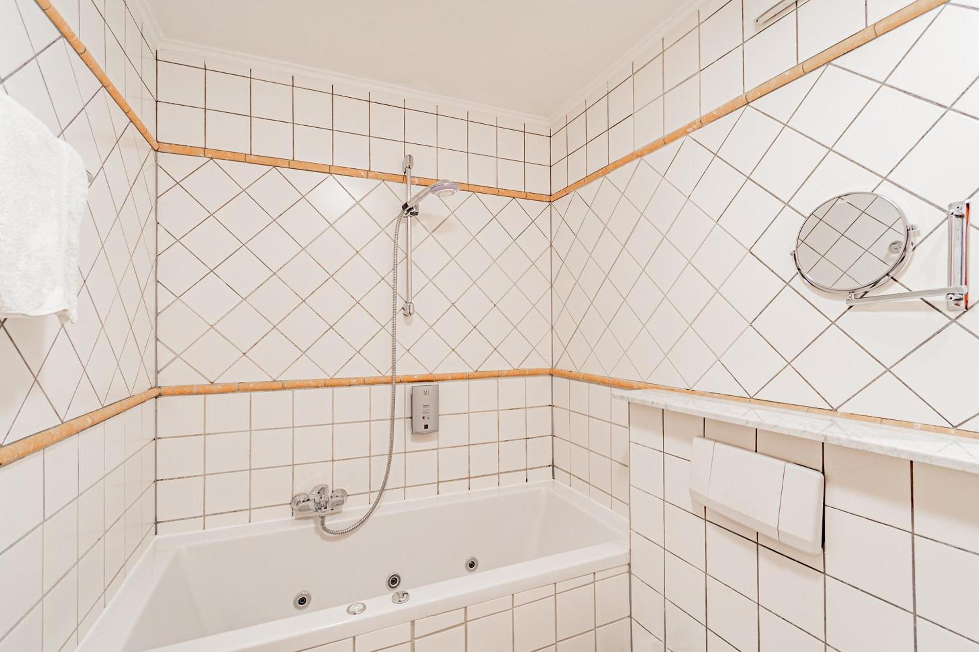 Aux Tanneries De Wiltz Hotel Room photo