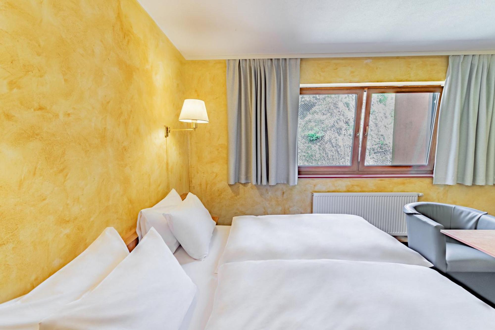 Aux Tanneries De Wiltz Hotel Exterior photo