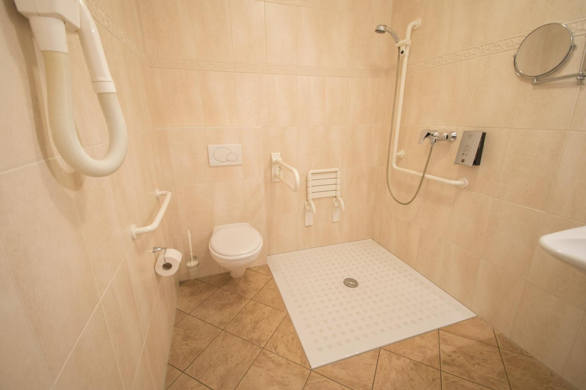 Aux Tanneries De Wiltz Hotel Room photo